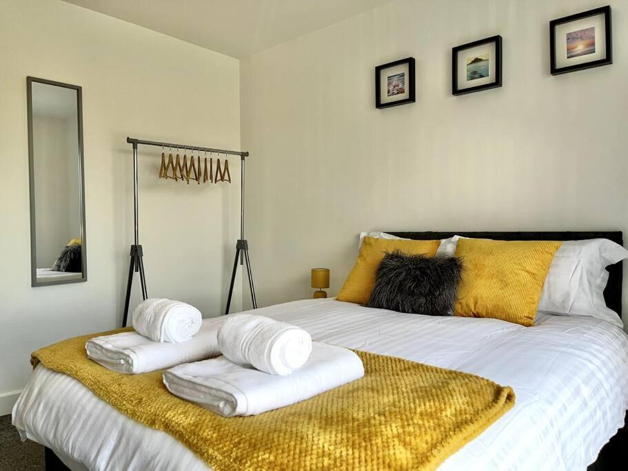 דונקסטר Modern 1 Bedroom Serviced Apartment - Near City Centre מראה חיצוני תמונה